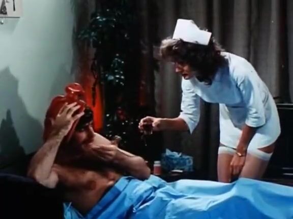 Linda Lovelace Harry Reems Dolly Sharp In Classic Porn Scene Starring