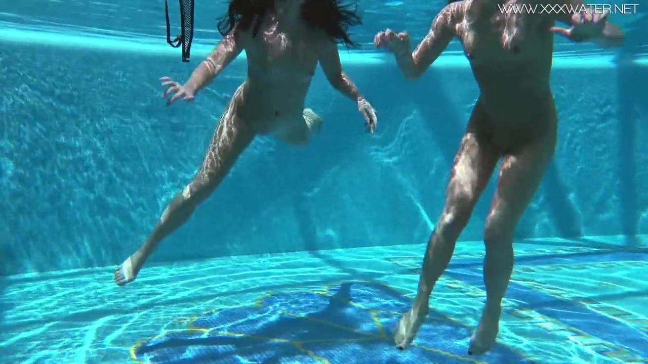 Jessica And Lindsay Swim Naked In The Pool Starring Jessica